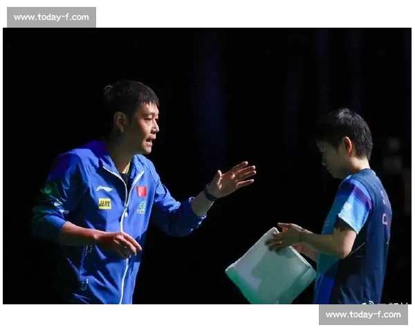 邱贻可的高能量日常：Q 版纸巾藏温情，国乒教练的双面人生